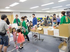 アオバ祭りの様子